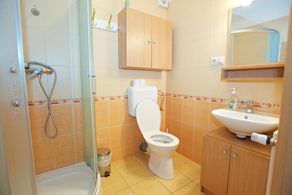 Zoli Apartmanok-Brody 51-53 Hajduszoboszlo Luaran gambar