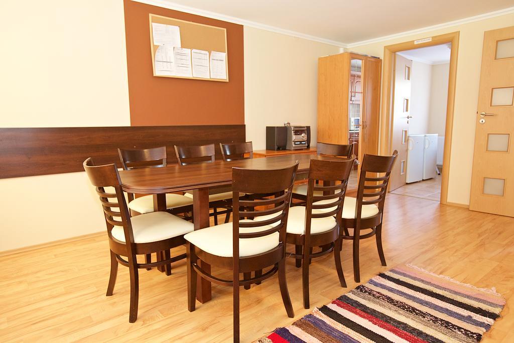 Zoli Apartmanok-Brody 51-53 Hajduszoboszlo Luaran gambar