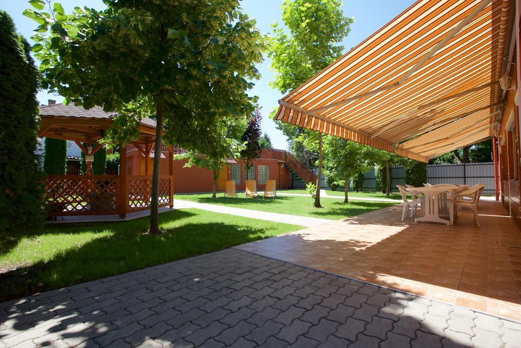 Zoli Apartmanok-Brody 51-53 Hajduszoboszlo Luaran gambar
