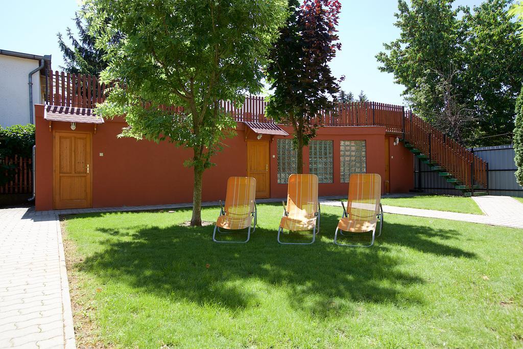 Zoli Apartmanok-Brody 51-53 Hajduszoboszlo Luaran gambar